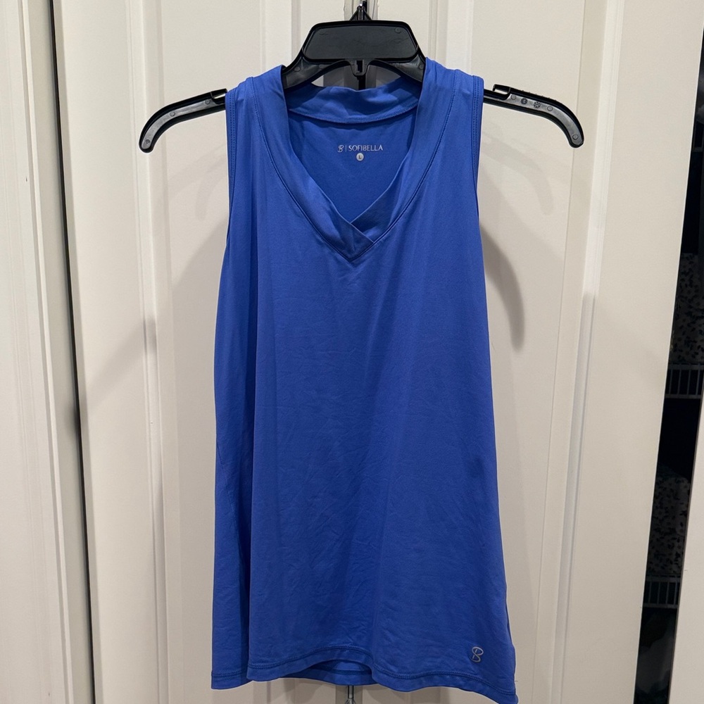 Sofibella Blue V-Neck Tank Top